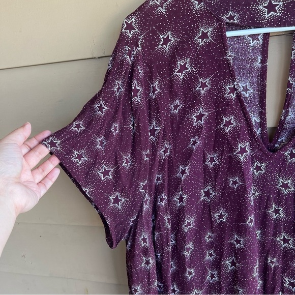 Torrid Star Tunic Top - Size 2x - Modest Celestial Casual - Picture 2 of 5